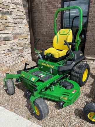 2026 John Deere Z740R Equipment Image0