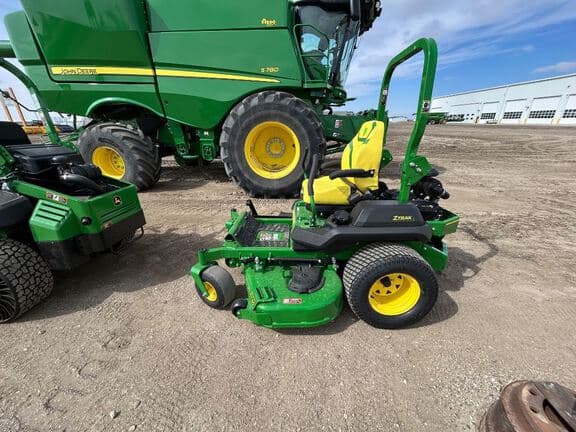 Image of John Deere Z760R equipment image 1
