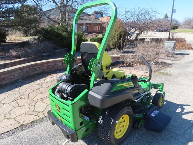 Image of John Deere Z920M equipment image 3
