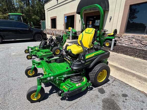 2026 John Deere Z920M Equipment Image0