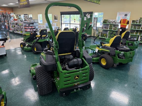 Image of John Deere Z920M equipment image 2