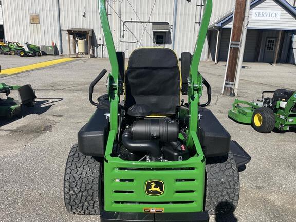 Image of John Deere Z930M equipment image 1