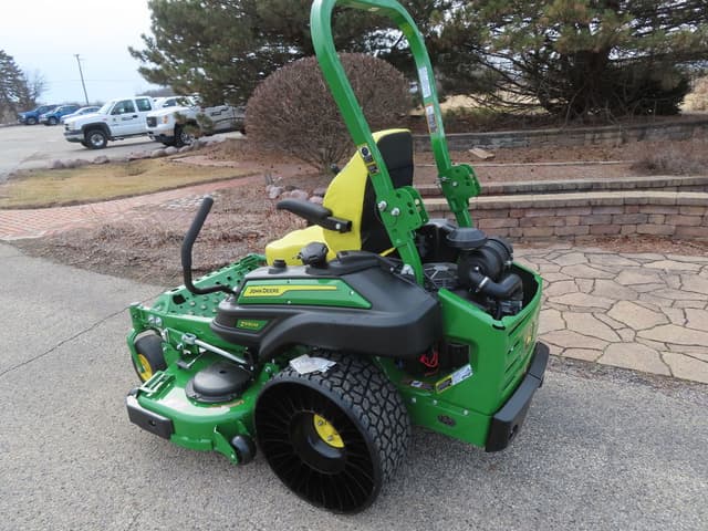 Image of John Deere Z930M equipment image 2