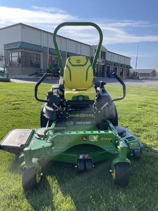Image of John Deere Z930M equipment image 1