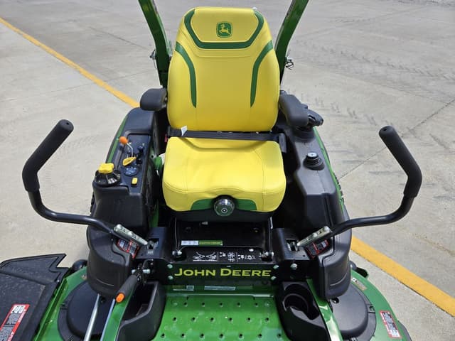 Image of John Deere Z950M equipment image 4