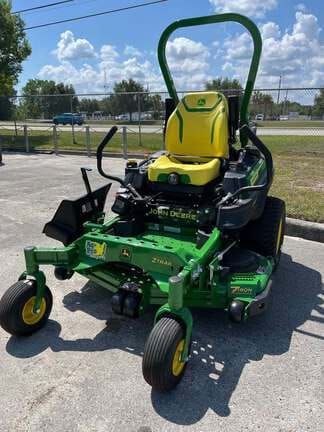 2026 John Deere Z950M Equipment Image0