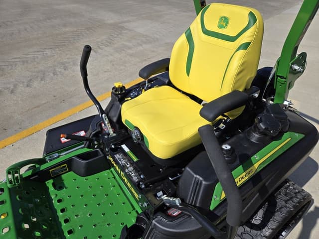 Image of John Deere Z950M equipment image 4