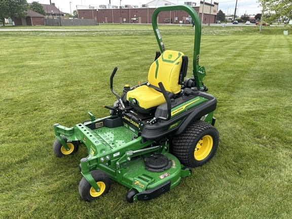 2026 John Deere Z950M Equipment Image0