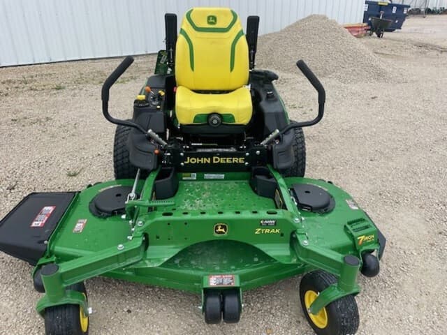 Image of John Deere Z950M equipment image 1