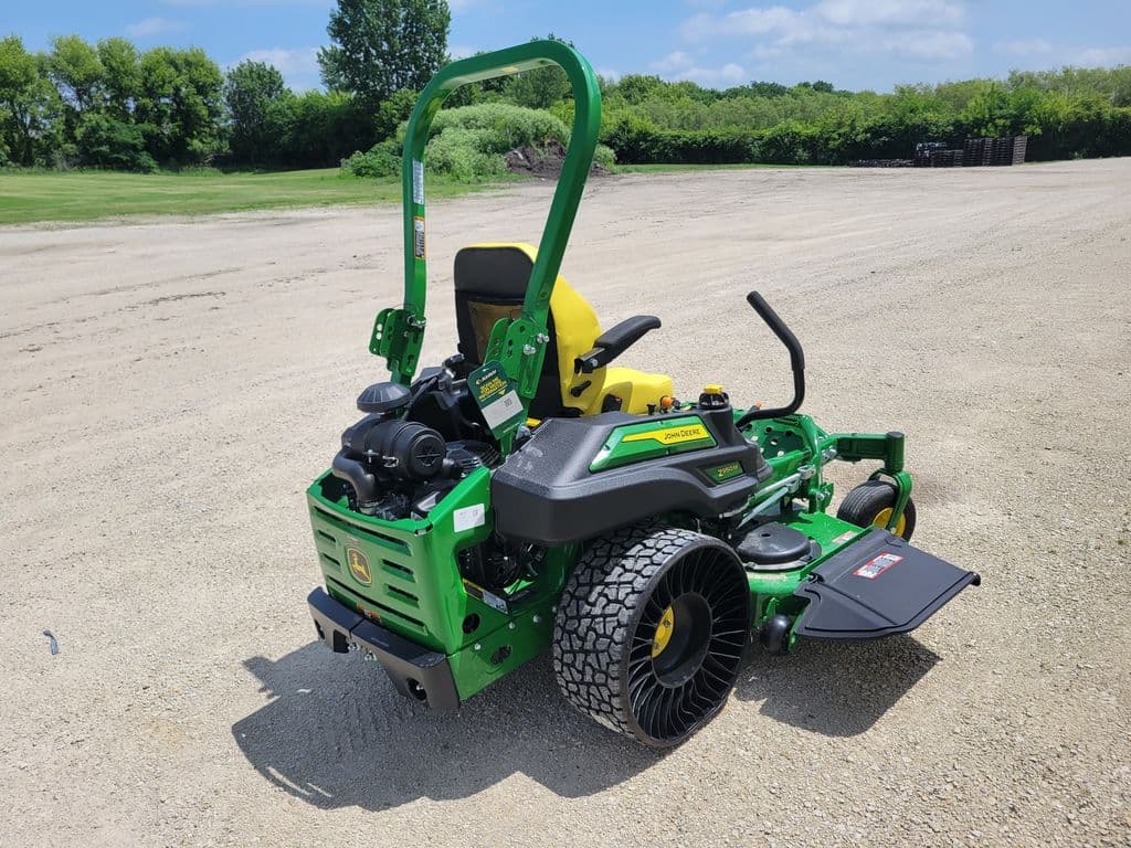 Image of John Deere Z950M Image 1
