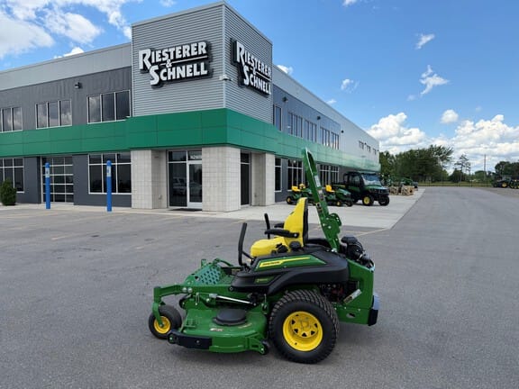 2026 John Deere Z950M Equipment Image0