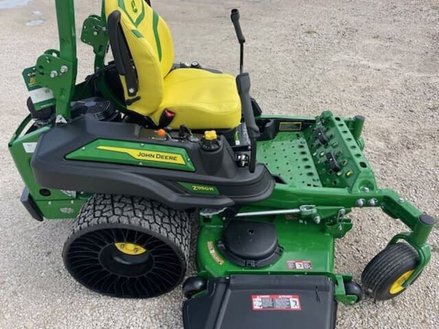 Image of John Deere Z950R equipment image 2