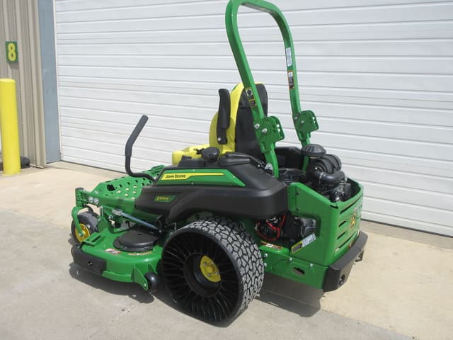 Image of John Deere Z955M equipment image 2