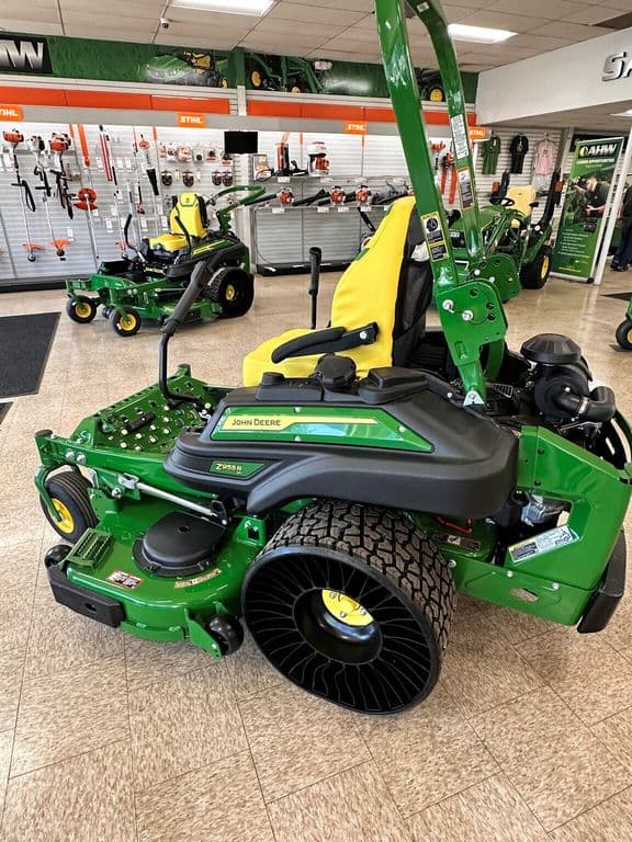 Image of John Deere Z955R equipment image 3