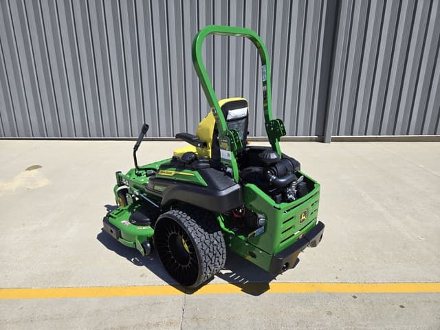 Image of John Deere Z955R equipment image 3
