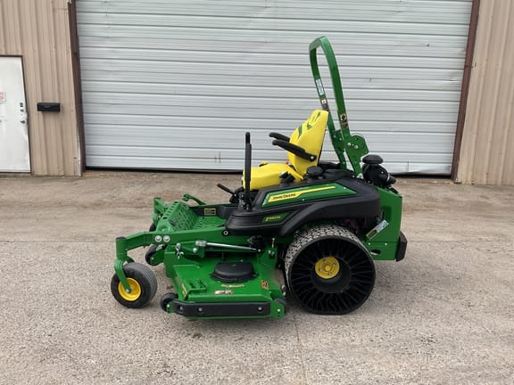 2026 John Deere Z960M Equipment Image0