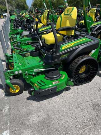 Image of John Deere Z960M equipment image 2