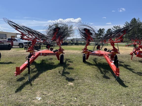 Image of Kuhn SR112 equipment image 1