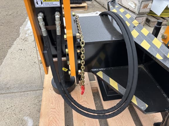 Image of Montana 750R Image 1