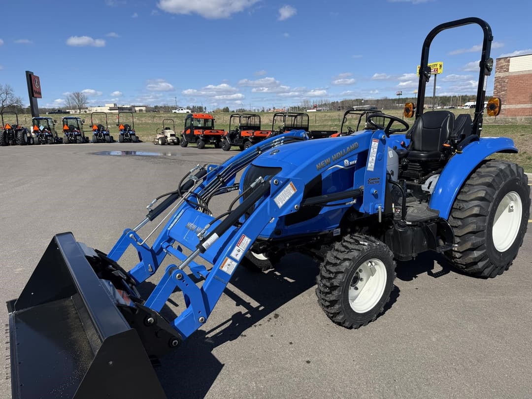 Image of New Holland Boomer 40 Primary image