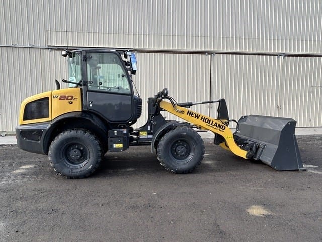 New Holland W80C Equipment Image0
