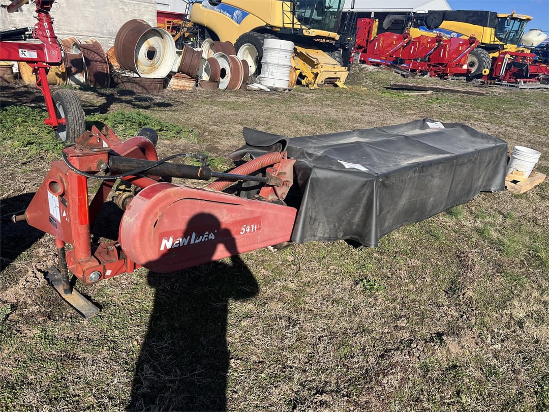 Image of AGCO 5410 Image 0