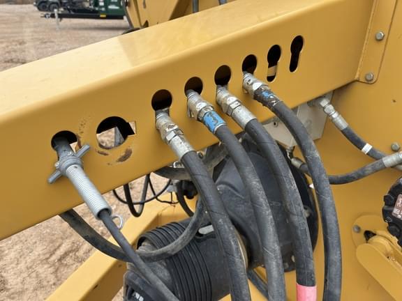 Image of Bale King 8200 equipment image 4
