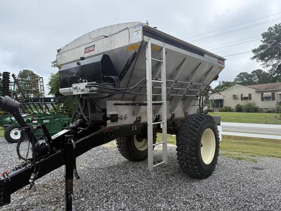 BBI Grasshopper Equipment Image0