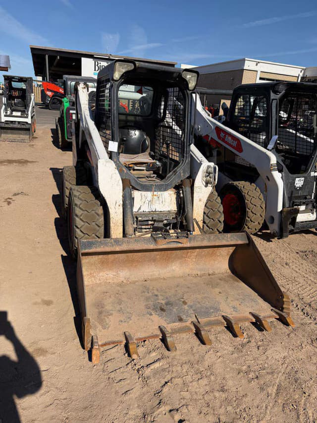 Image of Bobcat S650 equipment image 2