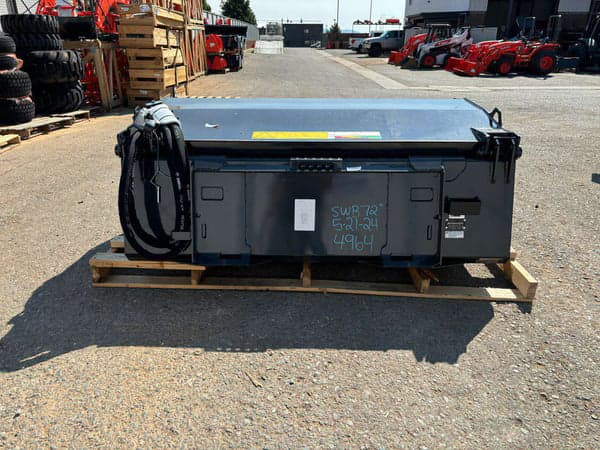Image of Bobcat SWB72 equipment image 3