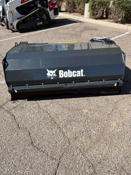 Image of Bobcat SWB72 equipment image 2
