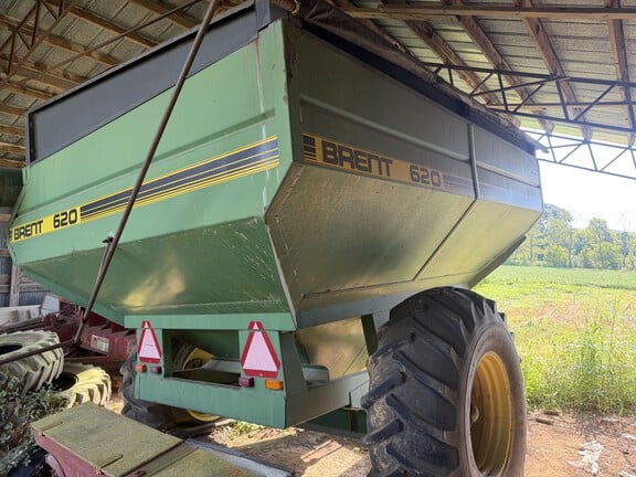 1996 Brent 620 Equipment Image0