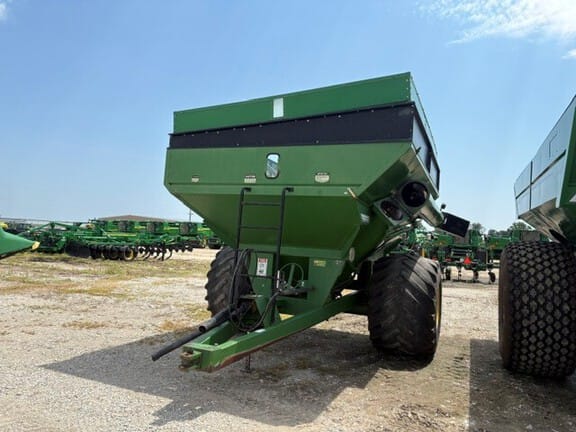 Brent 672 Equipment Image0