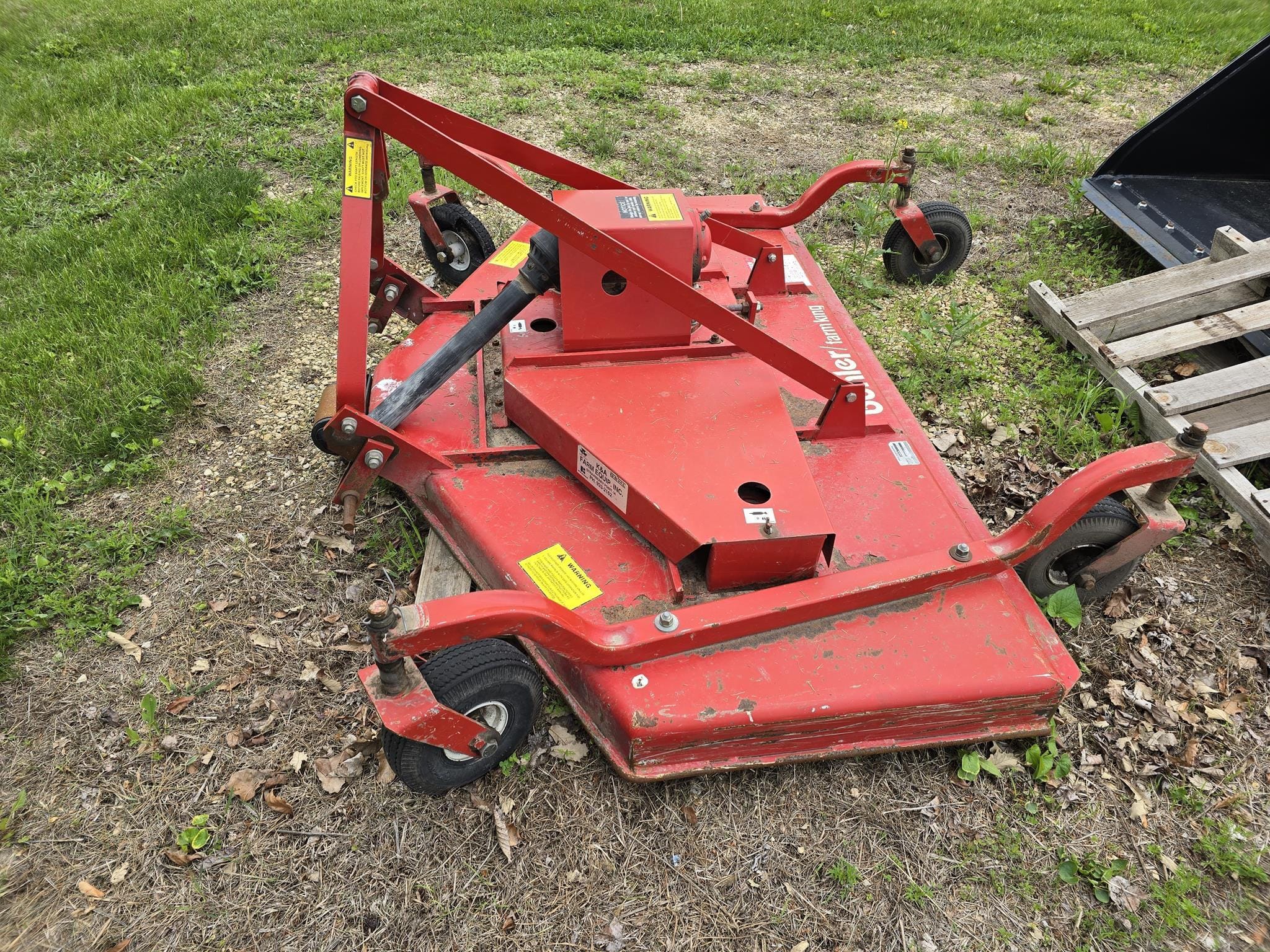 Buhler Farm King Y650R Equipment Image0