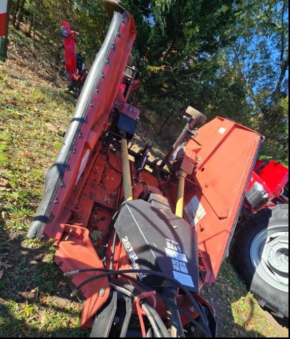 Bush Hog 2615L Equipment Image0