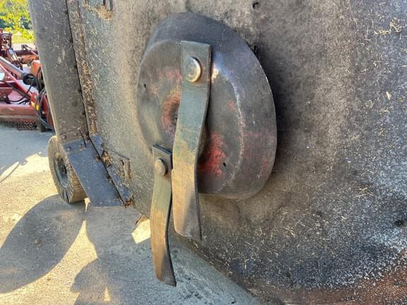 Image of Bush Hog 2615L equipment image 4