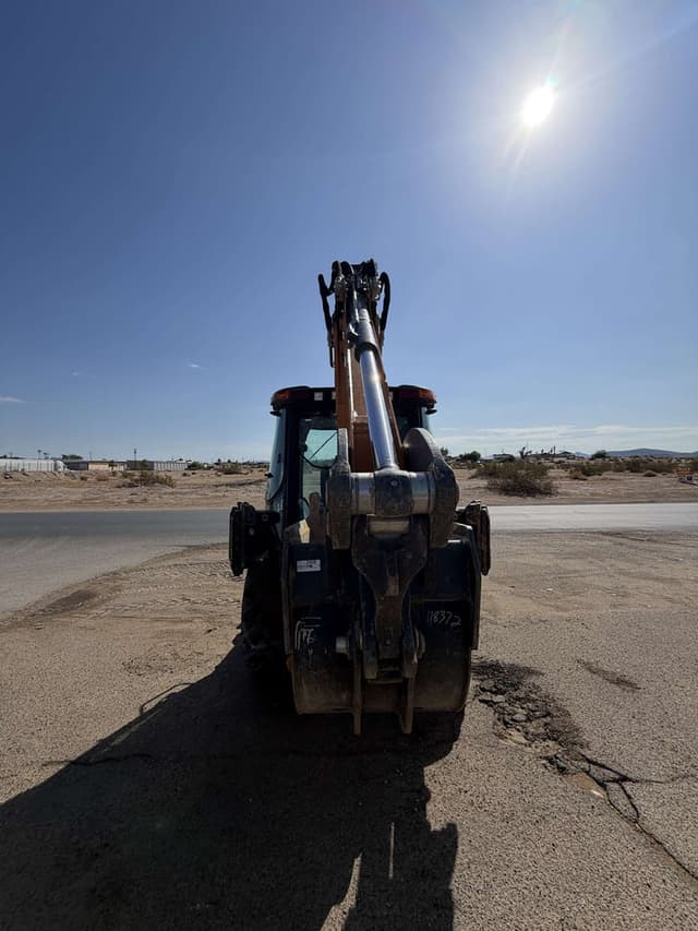Image of Case 580 Super N equipment image 4