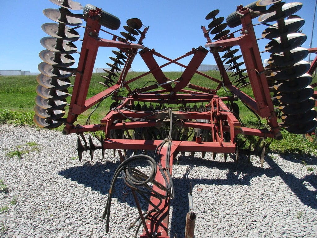 Case IH 496 Equipment Image0