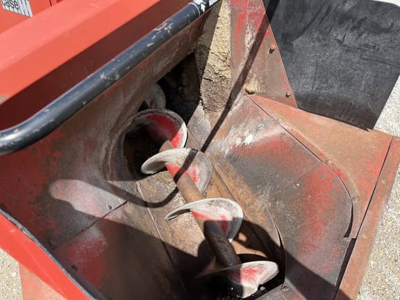 Image of Case IH 600 Image 1