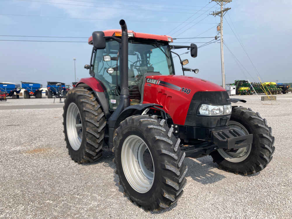 Case IH Maxxum 140 Equipment Image0