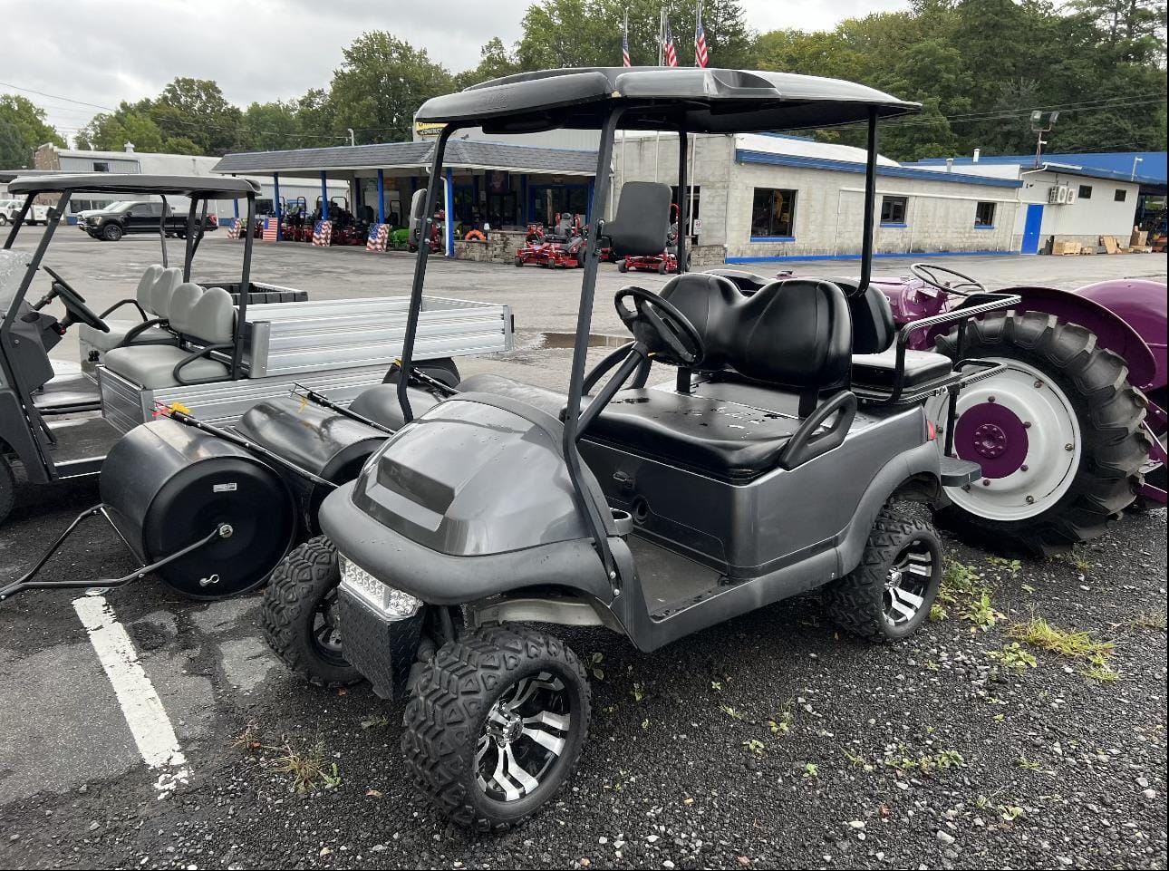 Club Car Precedent Equipment Image0