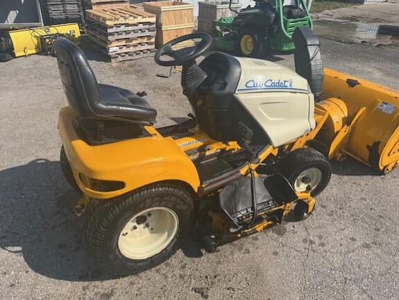 Image of Cub Cadet 3206 equipment image 3
