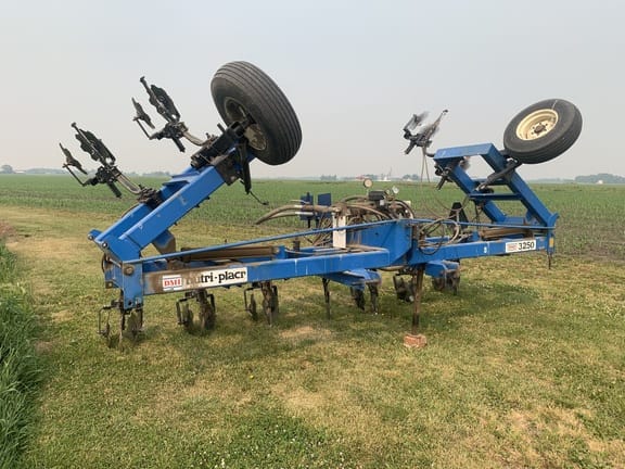 DMI 3250 Equipment Image0