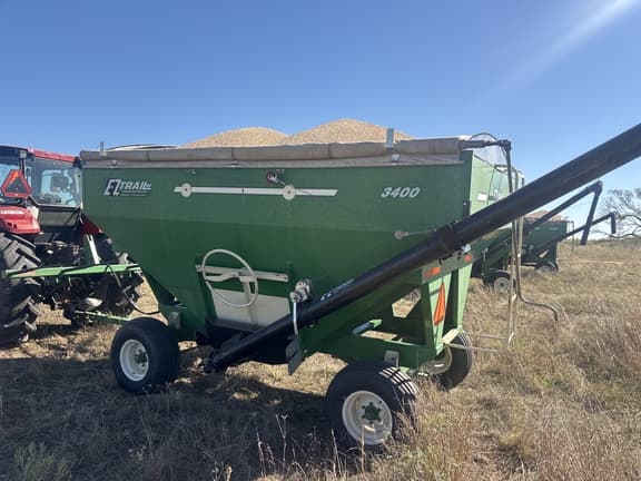 Image of E-Z Trail 3400 equipment image 3