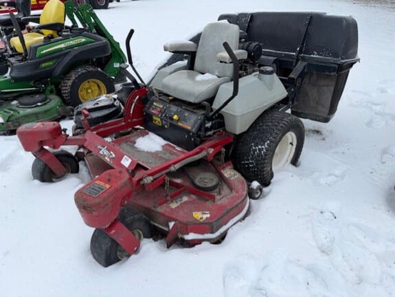 2000 Exmark LZ27KC604 Equipment Image0