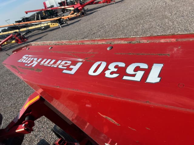 Image of Farm King 1530 equipment image 4