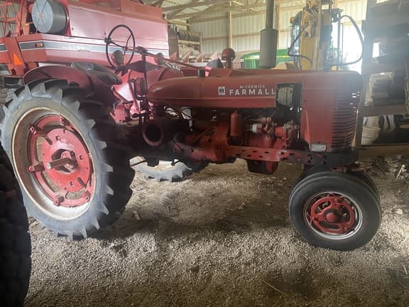 Image of Farmall H Primary image