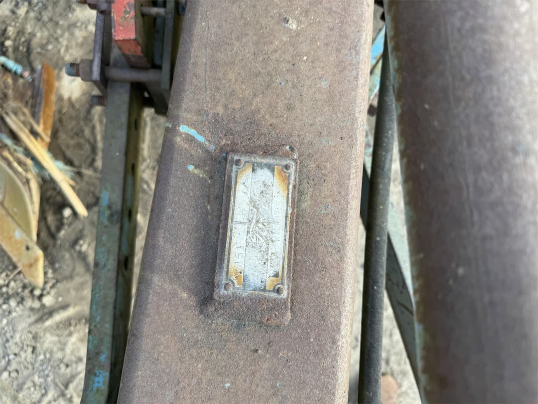 Image of Ford 151 Image 1