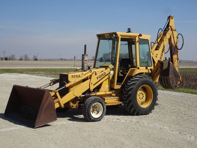 Image of Ford 555A equipment image 4