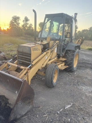 Ford 555C Equipment Image0